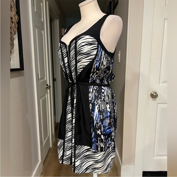 **ARMANI EXCHANGE DRESS** - Picture 10 of 11